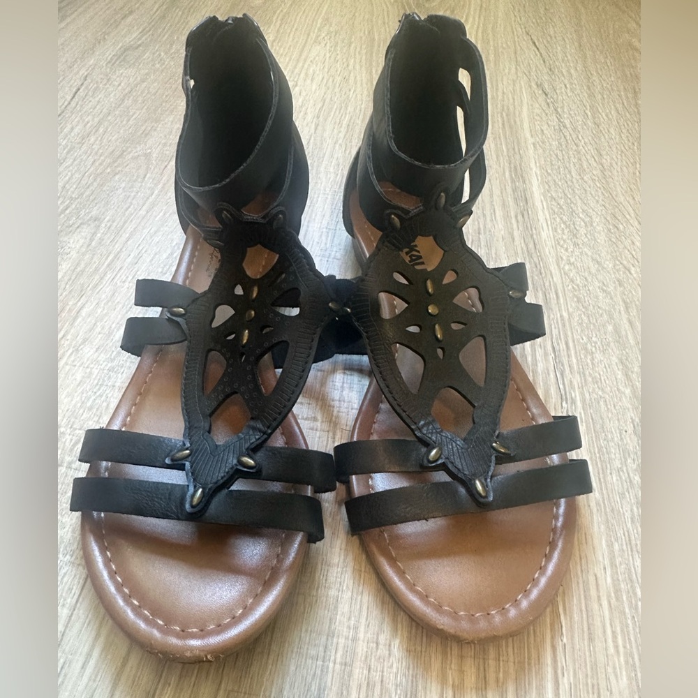 Makula strap sandals size 7-1/2